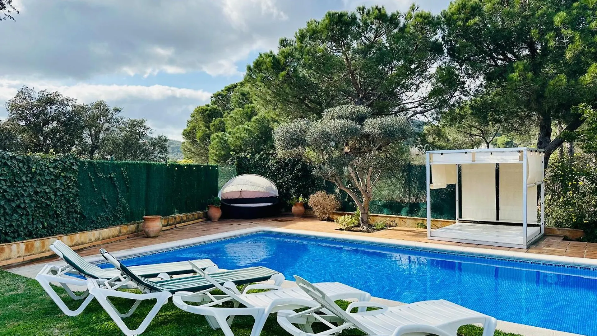 Oasi Costabravasi Villa Calonge  Spain